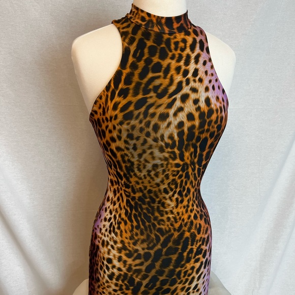 Gorgeous Leopard Print Dress - Picture 8 of 9